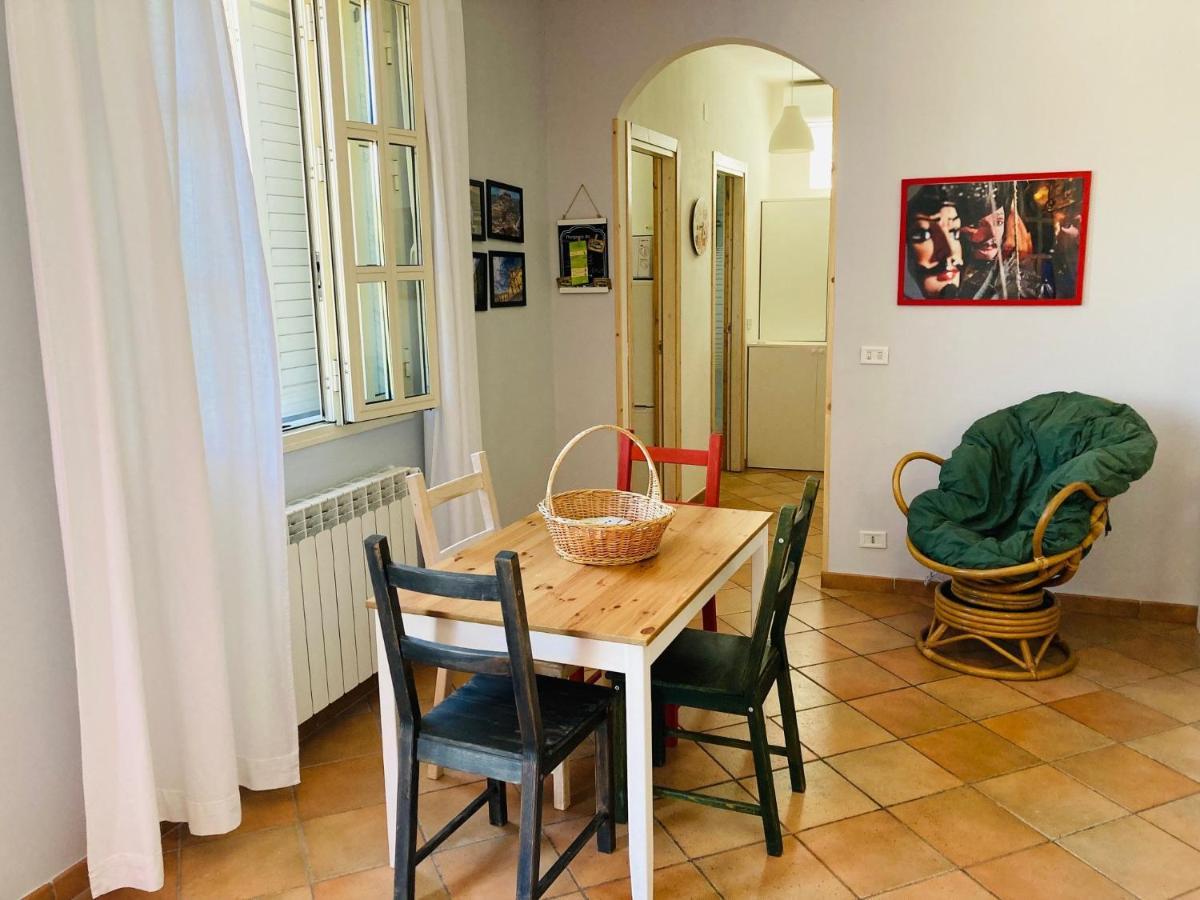 La Casa Blu Apartment Mirabella Imbaccari Екстериор снимка