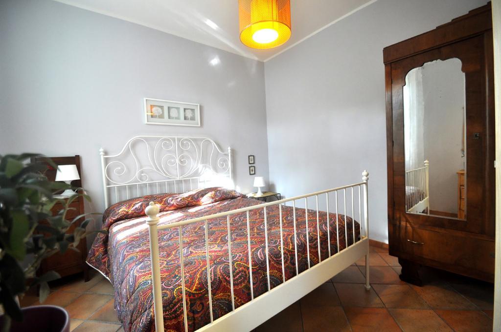 La Casa Blu Apartment Mirabella Imbaccari Екстериор снимка