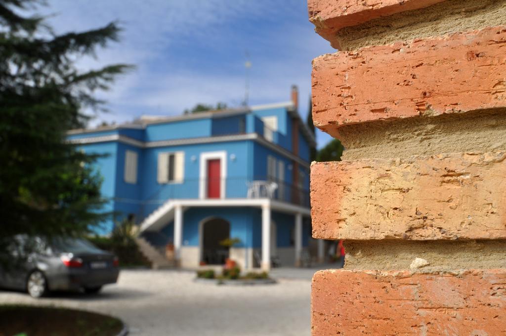 La Casa Blu Apartment Mirabella Imbaccari Екстериор снимка
